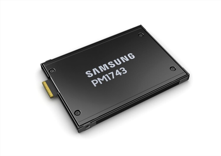 سامسونگ SSD با کارایی بالا PCIe 5.0 را برای سرورهای سازمانی توسعه می‌دهد.